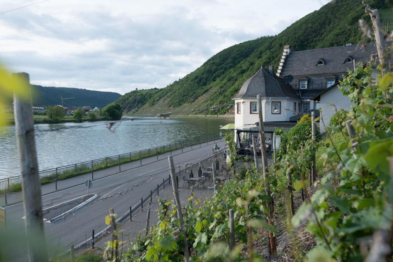 Hotel Haus Burg Metternich 바일슈타인 외부 사진